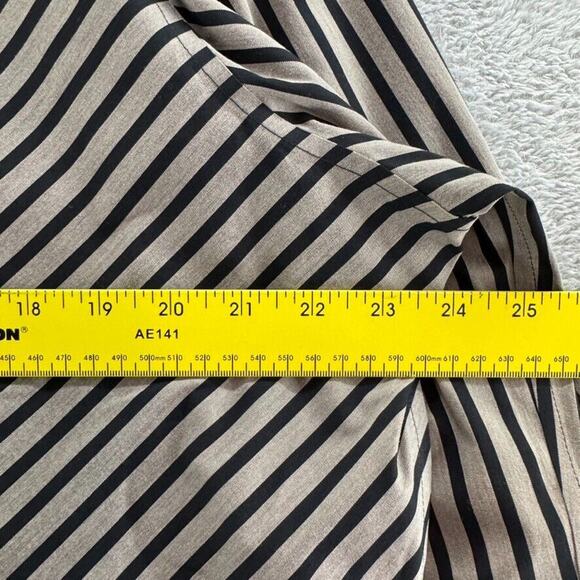 Foxcroft Top Womens 18 Brown Black Striped Button Up Shirt Non-Iron Long Sleeve - Picture 11 of 12